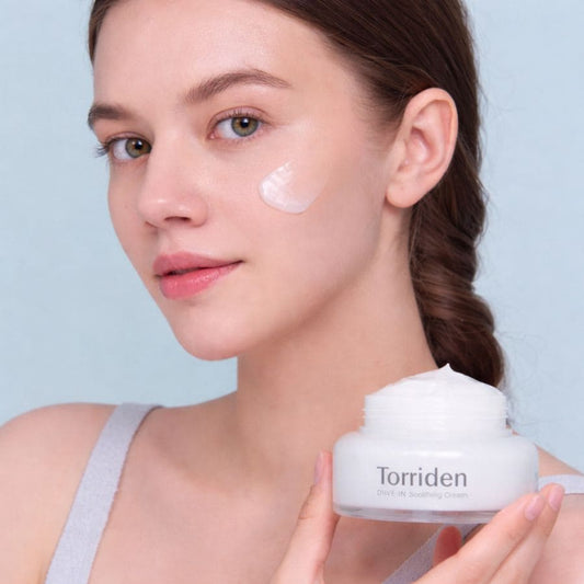 Existe-t-il une crème solaire coréenne à Paris qui ne laisse pas de traces blanches ?